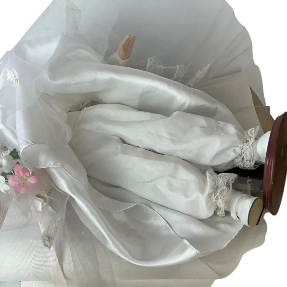 Vintage Porcelain Bride Doll Victorian Wedding Gown Blond Hair Bridal Doll 23 in